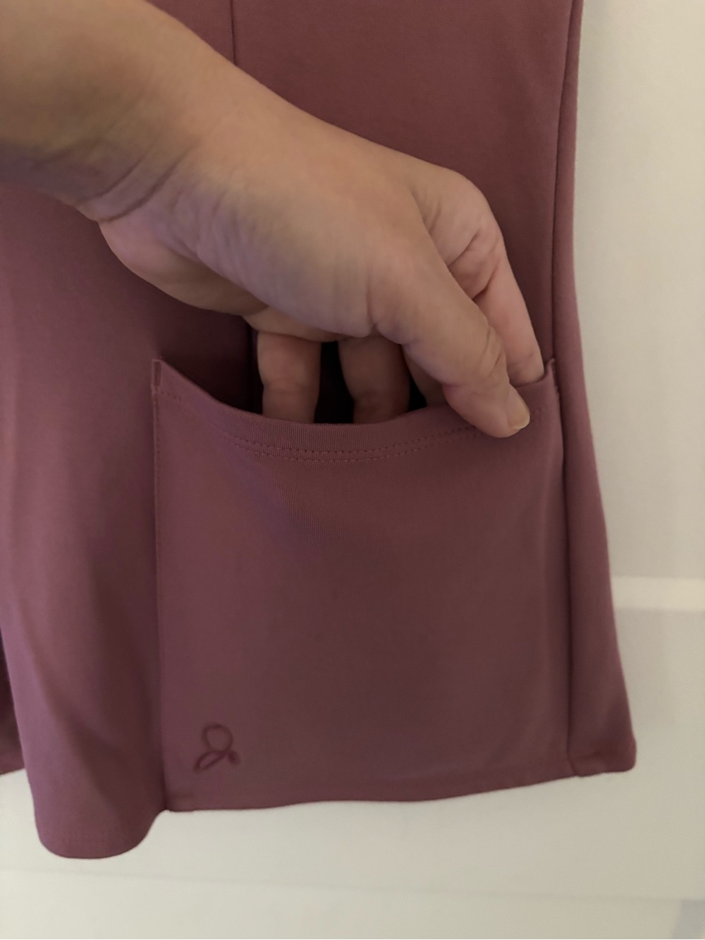 Jaanuu Scrub Set- Mauve Top With Ruffle Trim And Knit Cargo Pants-Small - Picture 7 of 16
